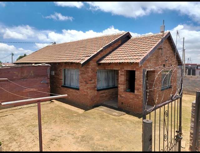 3 BEDROOM HOUSE FOR SALE IN RIETVALLEI